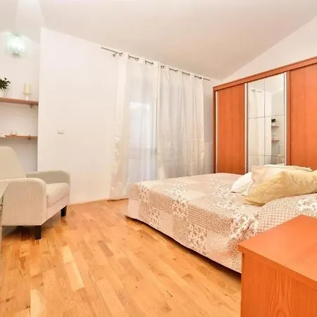 Seaside House Privlaka, Zadar - 22867 * بريفلاكا