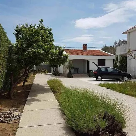Seaside House Privlaka, Zadar - 22867 펜션 프리블라카